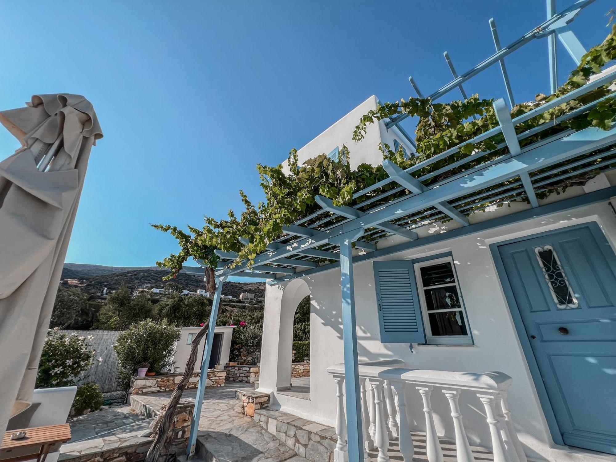 Yaleena Residences Drios Exterior foto